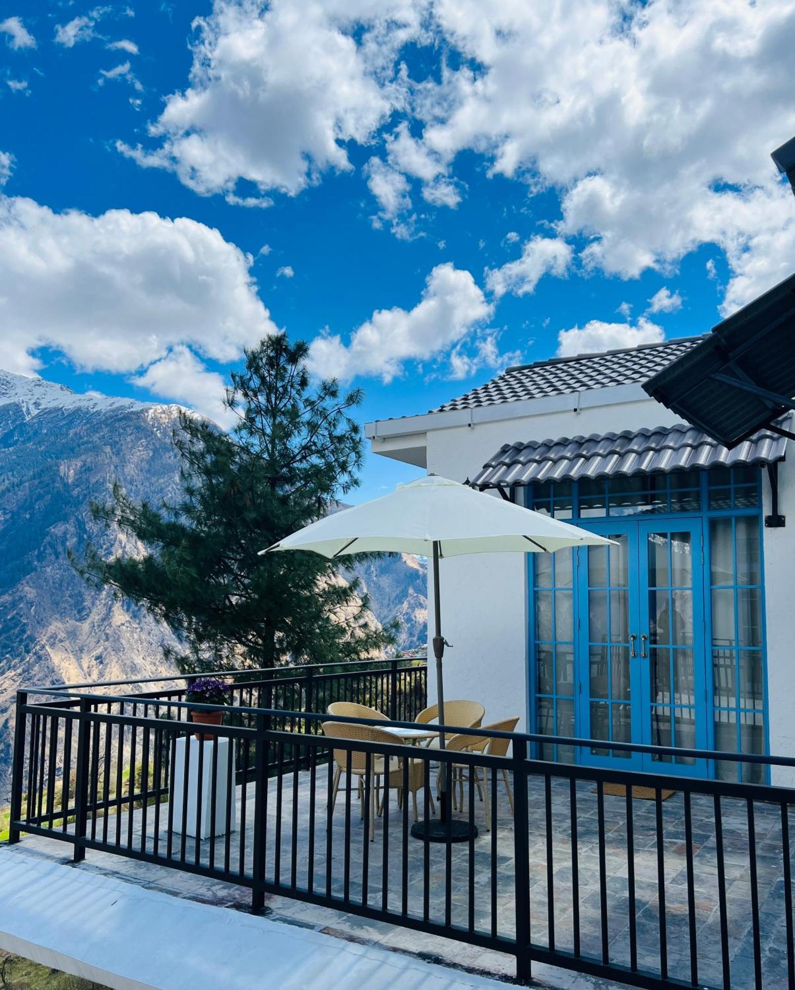 Faraway Cottages, Auli Joshimath Exterior photo