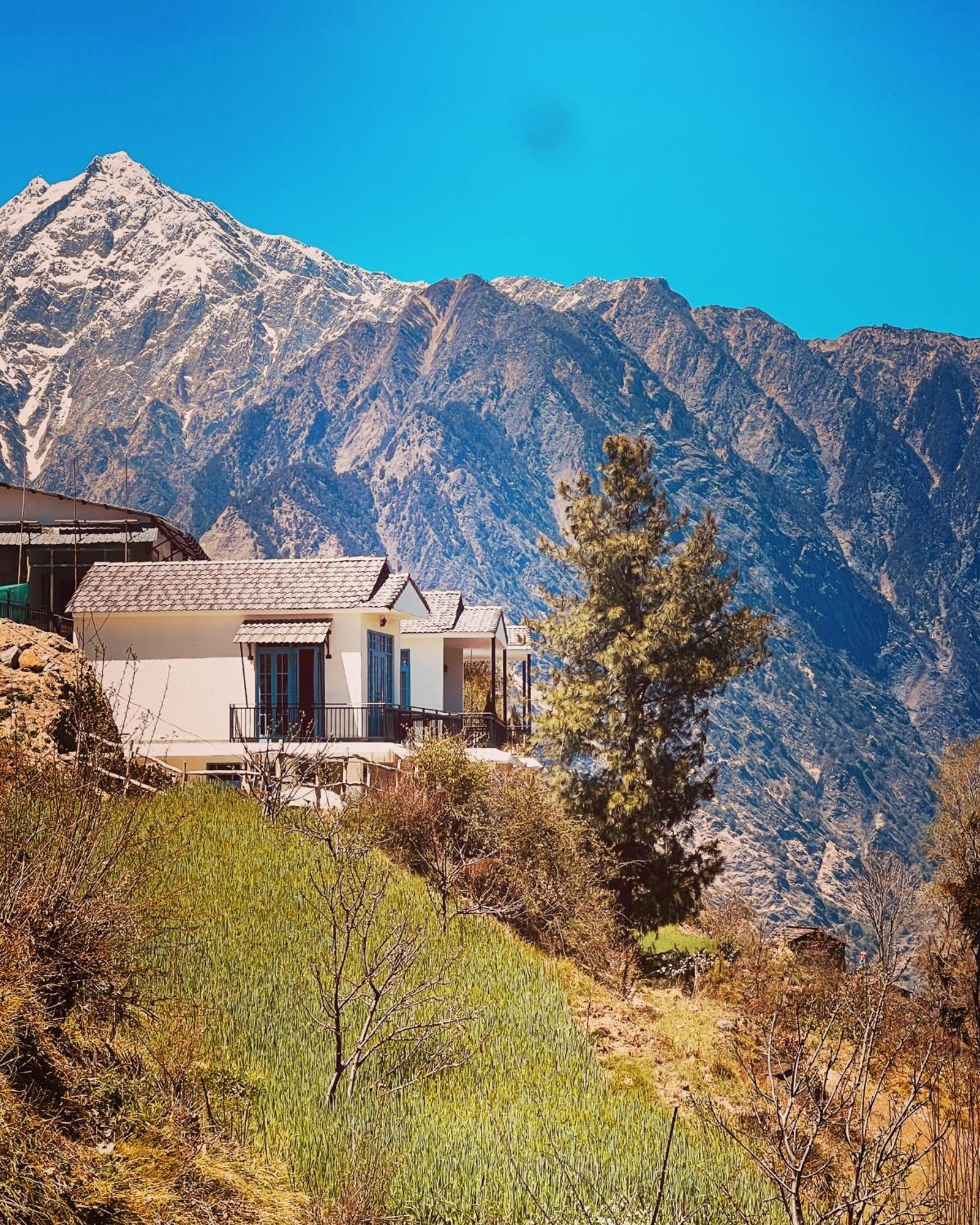 Faraway Cottages, Auli Joshimath Exterior photo